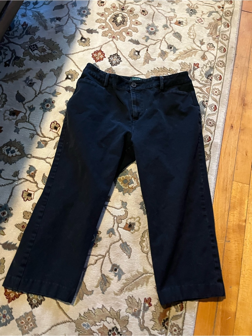 Lauren Ralph Lauren Black capri pants size 10 petite